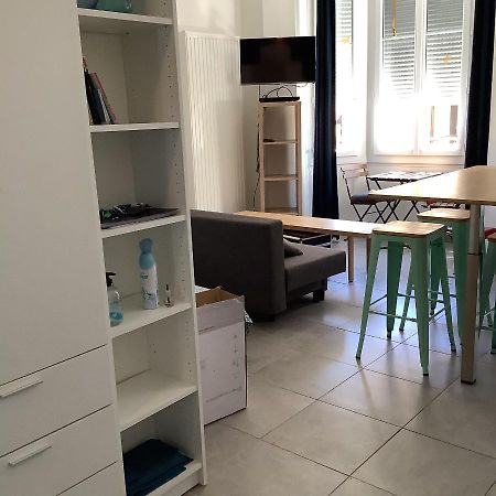 Confort, Central Studio Lägenhet Toulon Exteriör bild