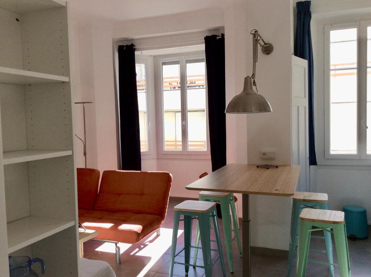 Confort, Central Studio Lägenhet Toulon Exteriör bild